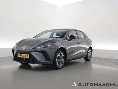 Grijs Nieuw 2025 MG MG4 EV Hatchback | € 23.999 (Eerlijke prijs)