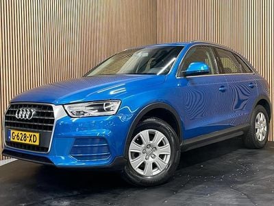 Blauw, metallic lak Occasion 2016 Audi Q3 Design SUV | € 14.945 (Super prijs)