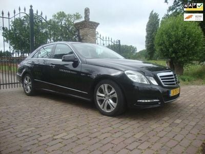 Mercedes E200