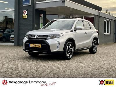 Grijs Occasion 2025 Suzuki Vitara Style SUV | € 28.950 (Eerlijke prijs)