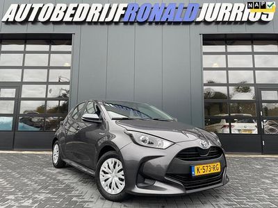 Grijs Gebruikt 2021 Toyota Yaris Active Hatchback | € 17.950 (Eerlijke prijs)
