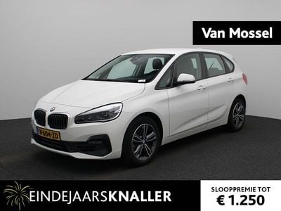 Wit Gebruikt 2020 BMW 218 Executive Stationwagen | € 20.900 (Goede deal)