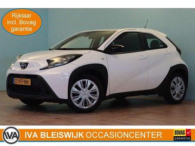 Wit Occasion 2024 Toyota Aygo X Play SUV | € 15.688 (Goede deal)