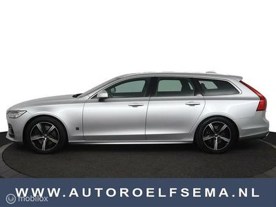 Grijs Gebruikt 2019 Volvo V90 R-Design Stationwagen | € 25.950 (Eerlijke prijs)