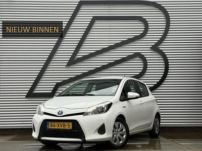 Wit Occasion 2012 Toyota Yaris Hatchback | € 7.949 (Eerlijke prijs)