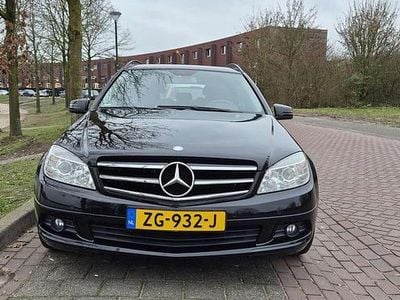 Zwart Gebruikt 2009 Mercedes C180 Stationwagen | € 4.999 (Goede deal)
