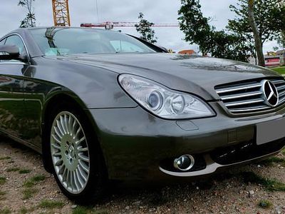 Beige Occasion 2005 Mercedes CLS500 Sedan | € 17.500 (Duur)
