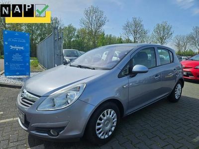 tweedehands Opel Corsa 1.2-16V Selection 5drs Airco