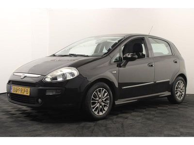 Zwart Gebruikt 2011 Fiat Punto Dynamic Hatchback | € 1.450 (Eerlijke prijs)