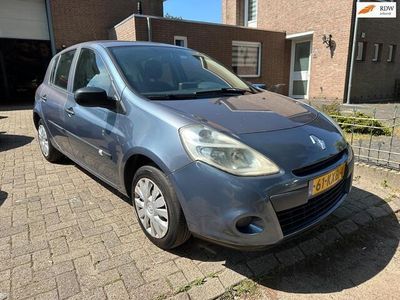 Renault Clio II