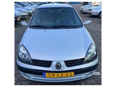 Renault Clio II