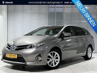 tweedehands Toyota Auris Touring Sports 1.8 Hybrid Dynamic 1e eigenaar 100% onderhouden Navigatie.