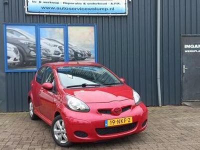 tweedehands Toyota Aygo 1.0-12V Dynamic Navigator