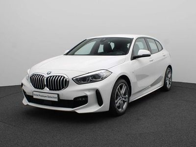 tweedehands BMW 118 1-SERIE 5-deurs i M Sportpakket Innovation Pack Comfort Pack / Elektrisch Verstelbare Stoelen / Head-Up Display / Adaptieve LED / Achteruitrijcamera / 17''