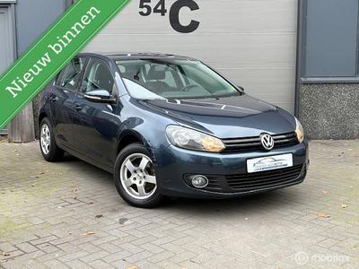 Grijs (metallic) Gebruikt 2011 VW Golf VI Comfortline Hatchback | € 4.449 (Eerlijke prijs)