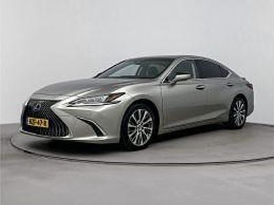Lexus ES300H