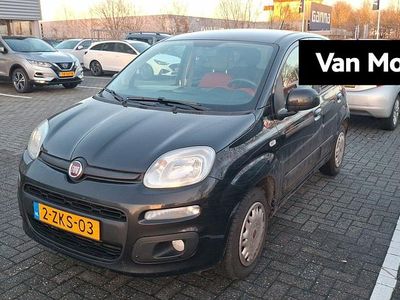 Zwart Occasion 2015 Fiat Panda Lounge Hatchback | € 6.440 (Eerlijke prijs)