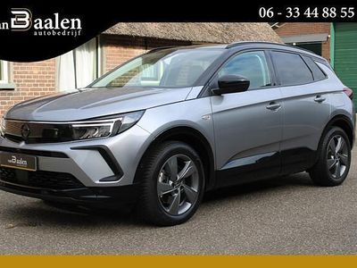 Grijs (metallic) Occasion 2022 Opel Grandland X GS Line SUV | € 24.750 (Eerlijke prijs)