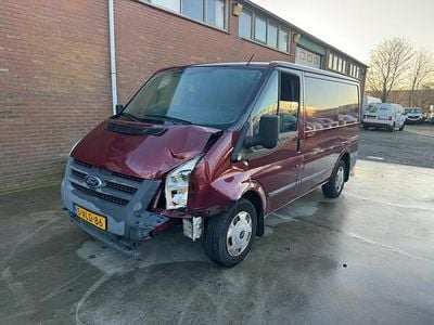Rood Gebruikt 2011 Ford Transit Ambiente Van | € 2.400 (Super prijs)