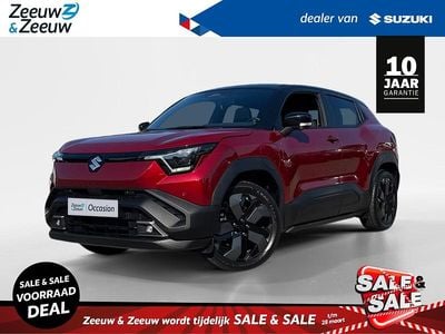 Nieuw Suzuki Vitara Style 127 kW (174 PK) 2025 Opulent red pearl dak bluish black pearl SUV