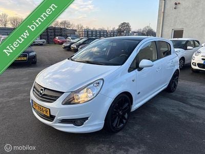 Wit Occasion 2009 Opel Corsa OPC Hatchback | € 2.950 (Eerlijke prijs)
