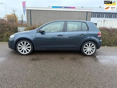 Blauw Gebruikt 2009 VW Golf VI Trendline Hatchback | € 3.400 (Goede deal)