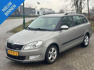 Beige (metallic) Occasion 2011 Skoda Fabia GreenLine Stationwagen | € 2.277 (Eerlijke prijs)