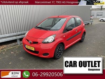 Occasion Toyota Aygo 68 PK (50 kW) 2009 Rood Hatchback