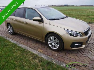 tweedehands Peugeot 308 SW 1.6 BlueHDI Blue Lease Executive PANO **8299 NE