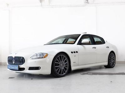 Wit, metallic lak Gebruikt 2009 Maserati Quattroporte Sedan | € 47.500