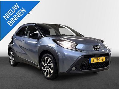 Grijs Occasion 2025 Toyota Aygo X Pulse SUV | € 19.950 (Eerlijke prijs)