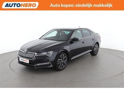 Zwart Occasion 2023 Skoda Superb LAURIN & KLEMENT Hatchback | € 31.749 (Eerlijke prijs)