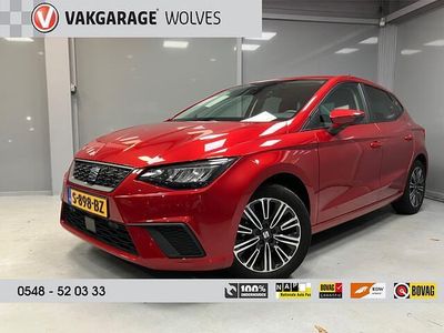 Rood Occasion 2022 Seat Ibiza Business Hatchback | € 16.350 (Eerlijke prijs)