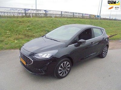 Zwart Gebruikt 2022 Ford Fiesta Titanium Hatchback | € 13.450 (Goede deal)