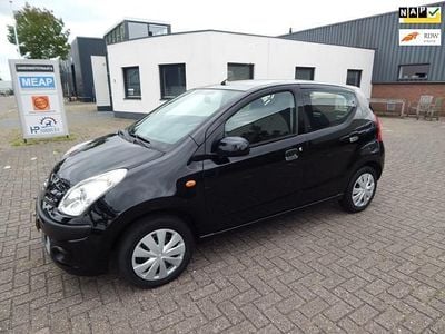 Nissan Pixo