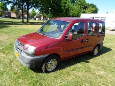 Occasion Fiat Doblò 65 PK (47 kW) 2001 Rood MPV