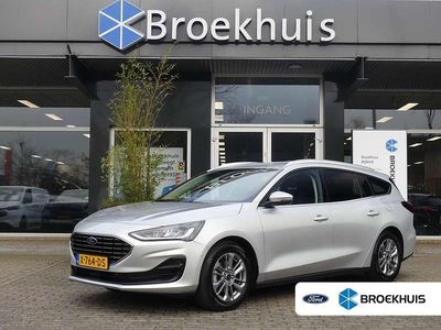 Grijs Gebruikt 2023 Ford Focus Titanium Stationwagen | € 21.400 (Eerlijke prijs)