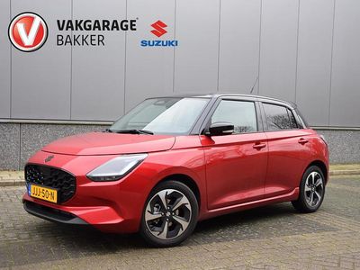 Rood Nieuw 2025 Suzuki Swift Style Hatchback | € 26.450