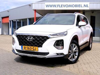 tweedehands Hyundai Santa Fe 2.2 CRDi 200pk Comfort 7-Per. Aut. Pano|Leder|Clim