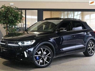 Zwart (metallic) Occasion 2022 VW T-Roc R SUV | € 44.950 (Iets duurder)