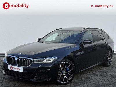 Zwart Occasion 2022 BMW 530 Executive Stationwagen | € 37.895 (Eerlijke prijs)