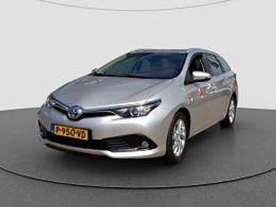 Grijs metallic Gebruikt 2016 Toyota Auris Touring Sports Stationwagen | € 11.945 (Goede deal)