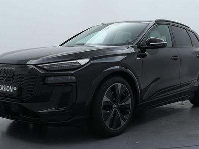 Zwart Gebruikt 2025 Audi Q6 e-tron Performance SUV | € 73.990 (Eerlijke prijs)