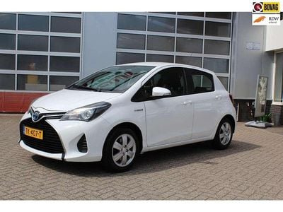 Occasion Toyota Yaris Hybrid Business Edition 73 PK (53 kW) 2016 Wit Hatchback