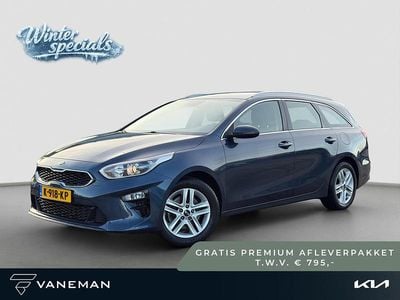 Blauw Occasion 2021 Kia Ceed Hatchback | € 20.935 (Eerlijke prijs)