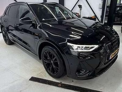 Zwart Occasion 2022 Audi e-tron SUV | € 55.000