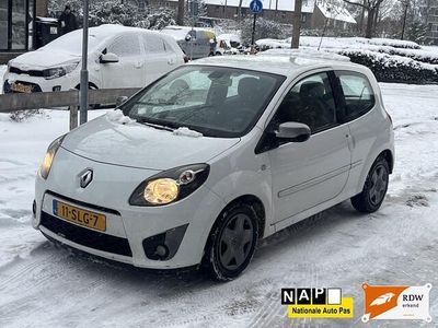 Wit Occasion 2011 Renault Twingo Night&Day Hatchback | € 2.200 (Eerlijke prijs)