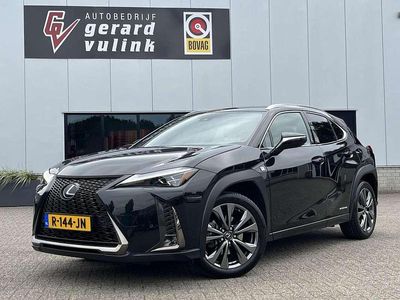 Lexus UX 250h