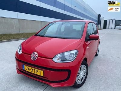 Rood (metallic) Occasion 2012 VW up! move up! Hatchback | € 2.999 (Eerlijke prijs)