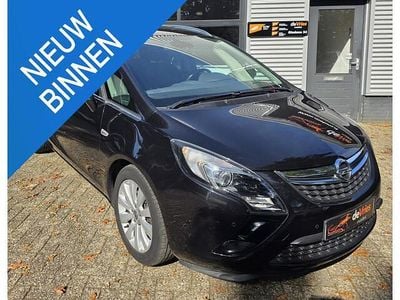 Zwart Gebruikt 2012 Opel Zafira Selection MPV | € 9.950